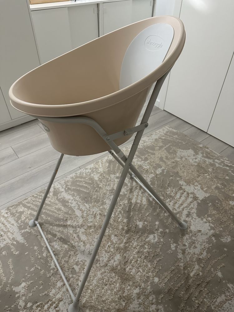 Banheira SHNUGGLE + Suporte SAND