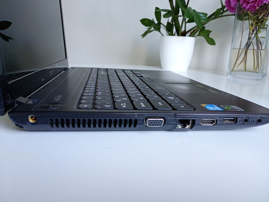 Ноутбук Acer Aspire Intel i3, 500GB