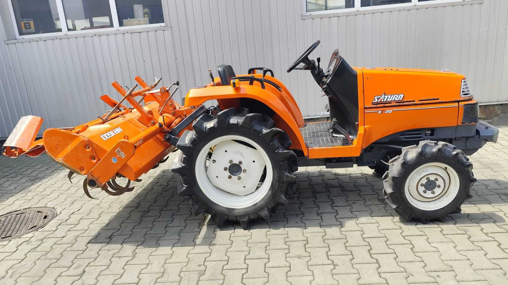 Japoński traktorek Kubota Saturn x20 glebogryzarka 4x4 20km