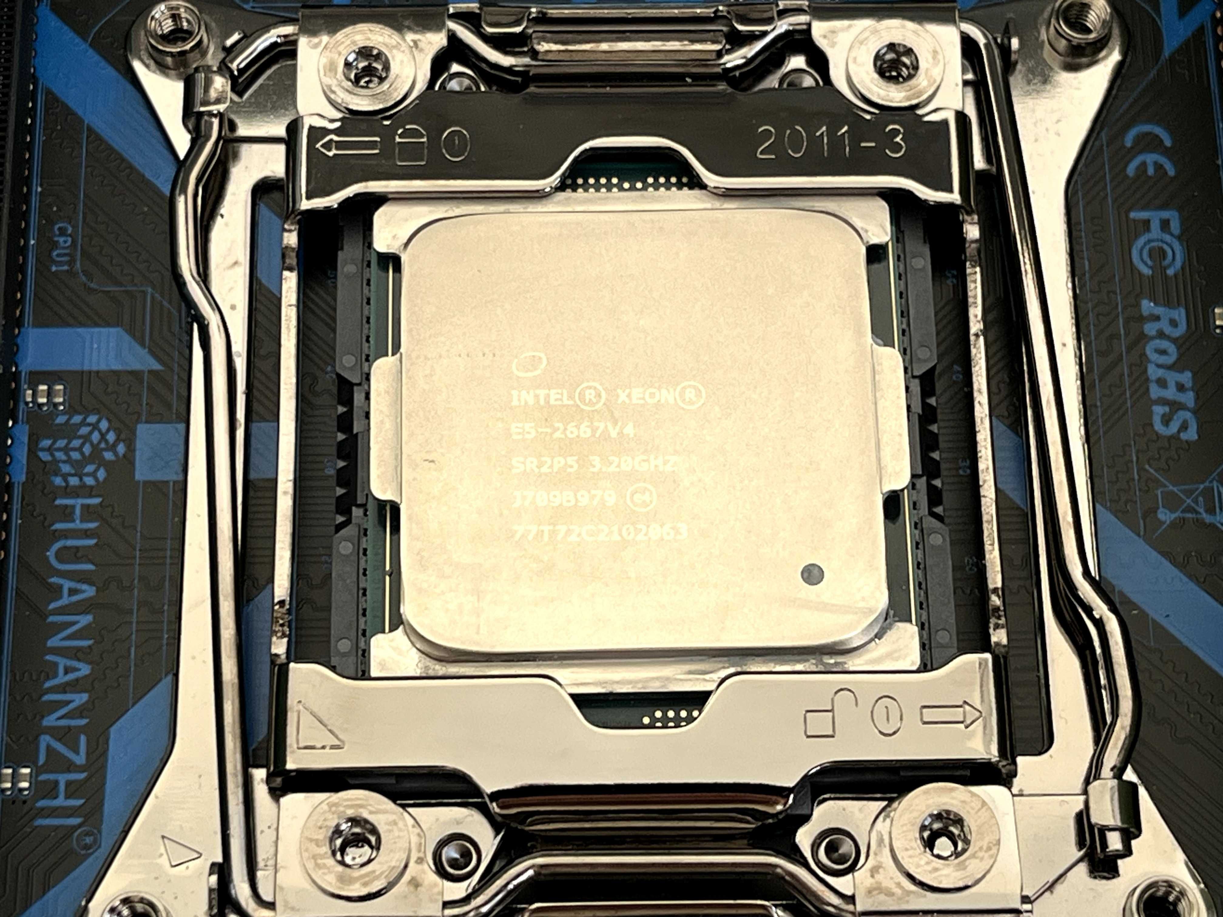 HUANANZHI X99 QD4 + XEON e5 2667v4 + 16 RAM (2x Sams + 2x Micron)