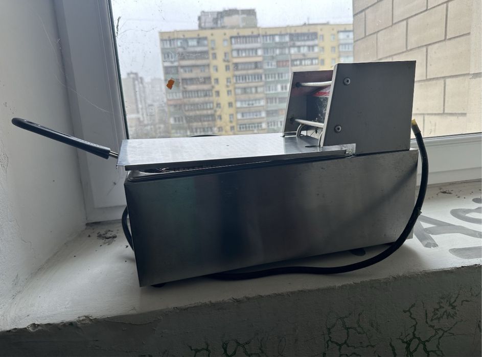 Фритюрниця GoodFood EF12A2