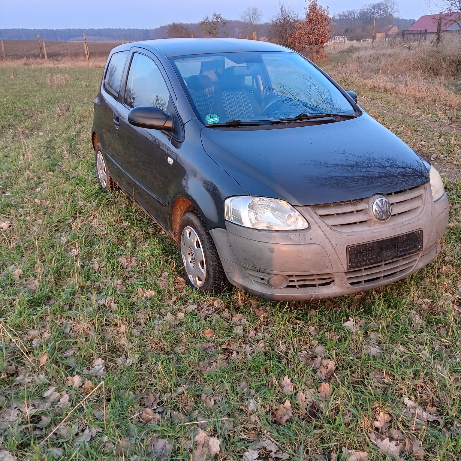 Vw Fox sprowadzony do rejestracji i opłat w dobrym stanie lub na czesc
