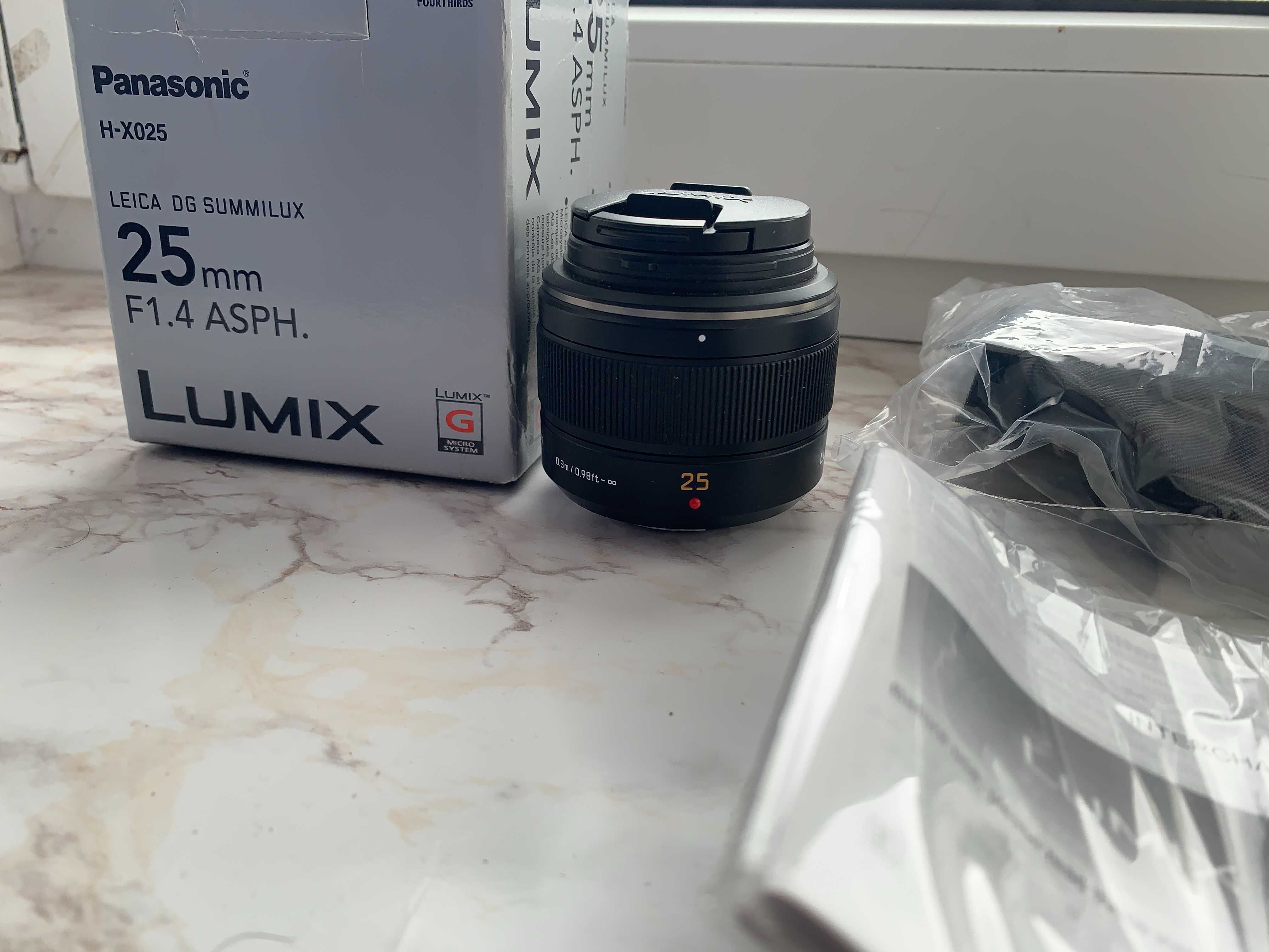 Продам обєктив Lumix leica 25mm f1.4