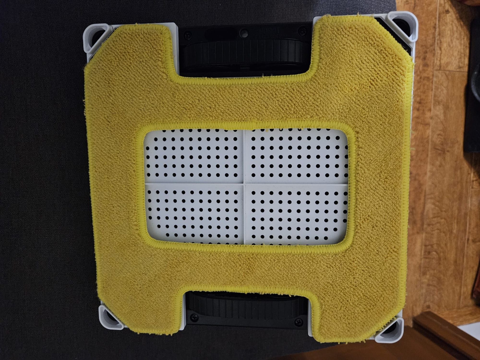 Robot do czyszczenia / mycia okien HOBOT 268