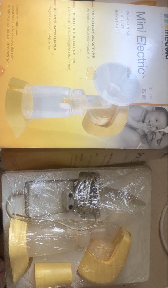 Молокоотсос Medela