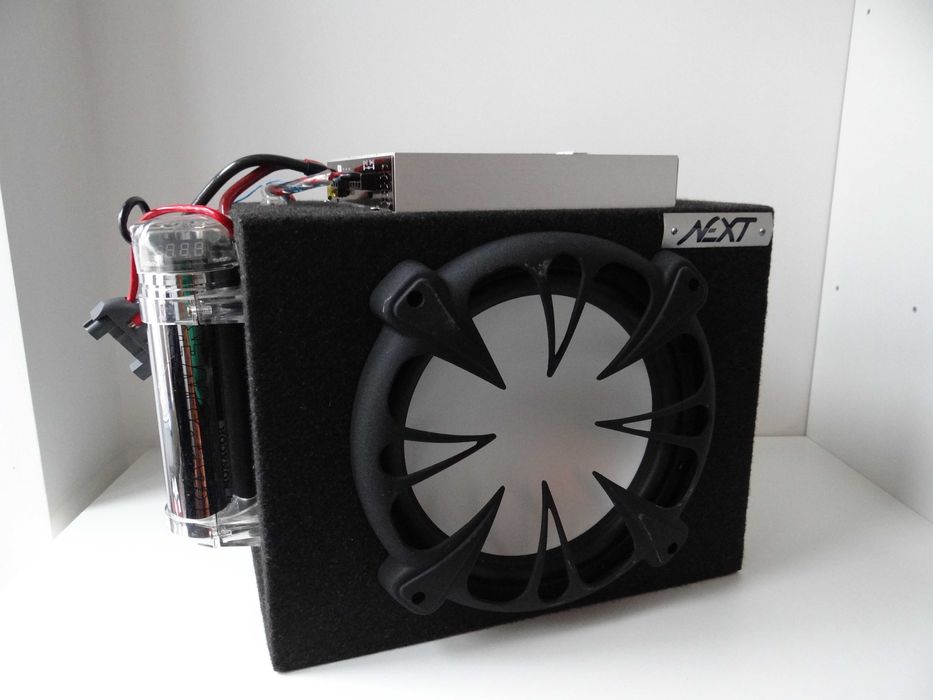 Zestaw Car subwoofer NEXT+wzmacniacz GroundZero+kondensator Cap12Led