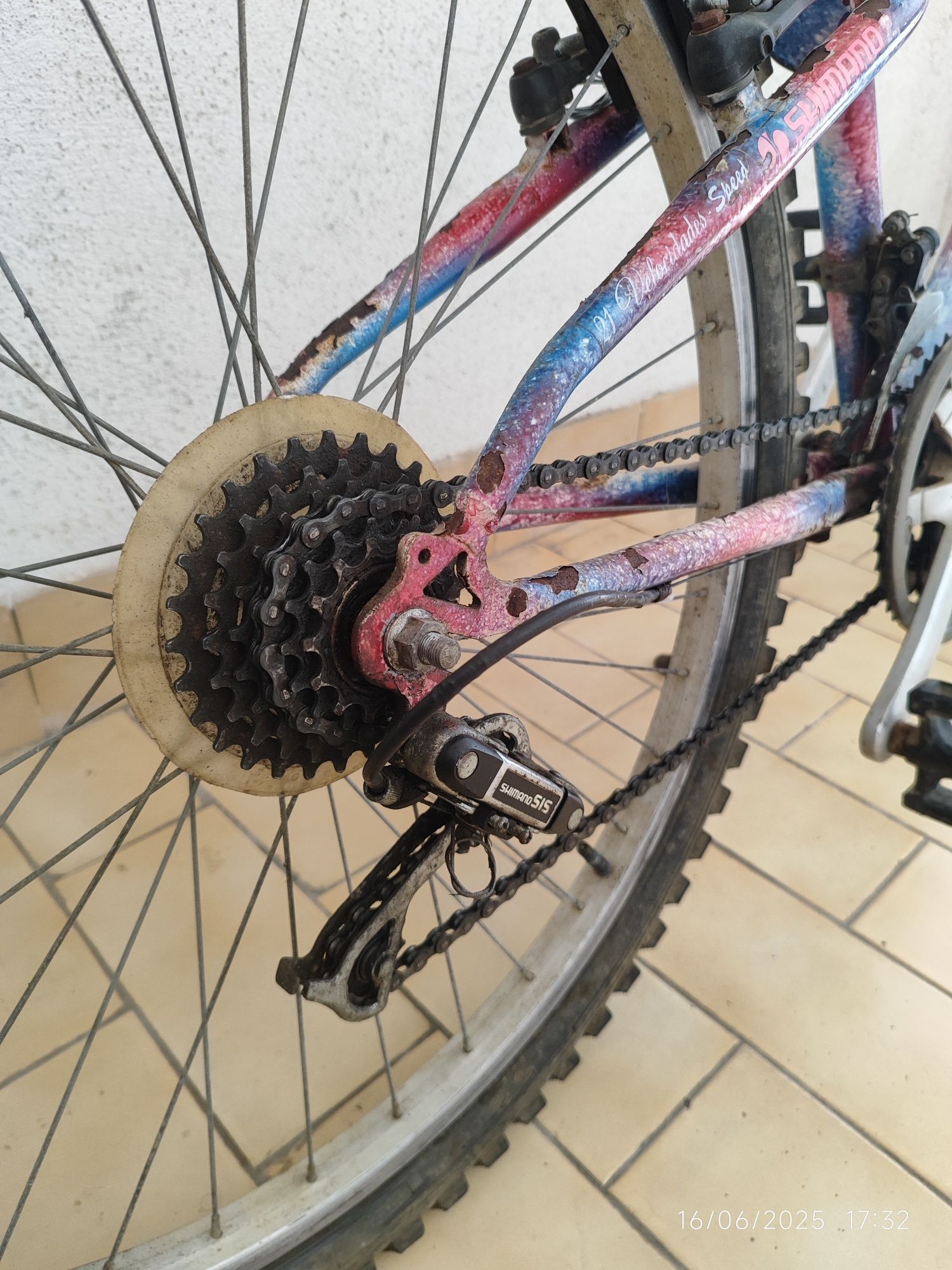 Bicicleta antiga