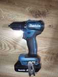 Wkrętarka Makita DDF 483 LXT BL 18V plus akumulator