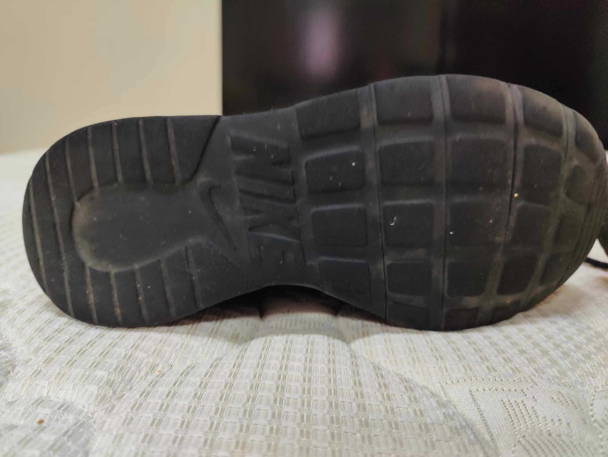 Nike Kaishi GS tam. 37 pretas excelente estado
