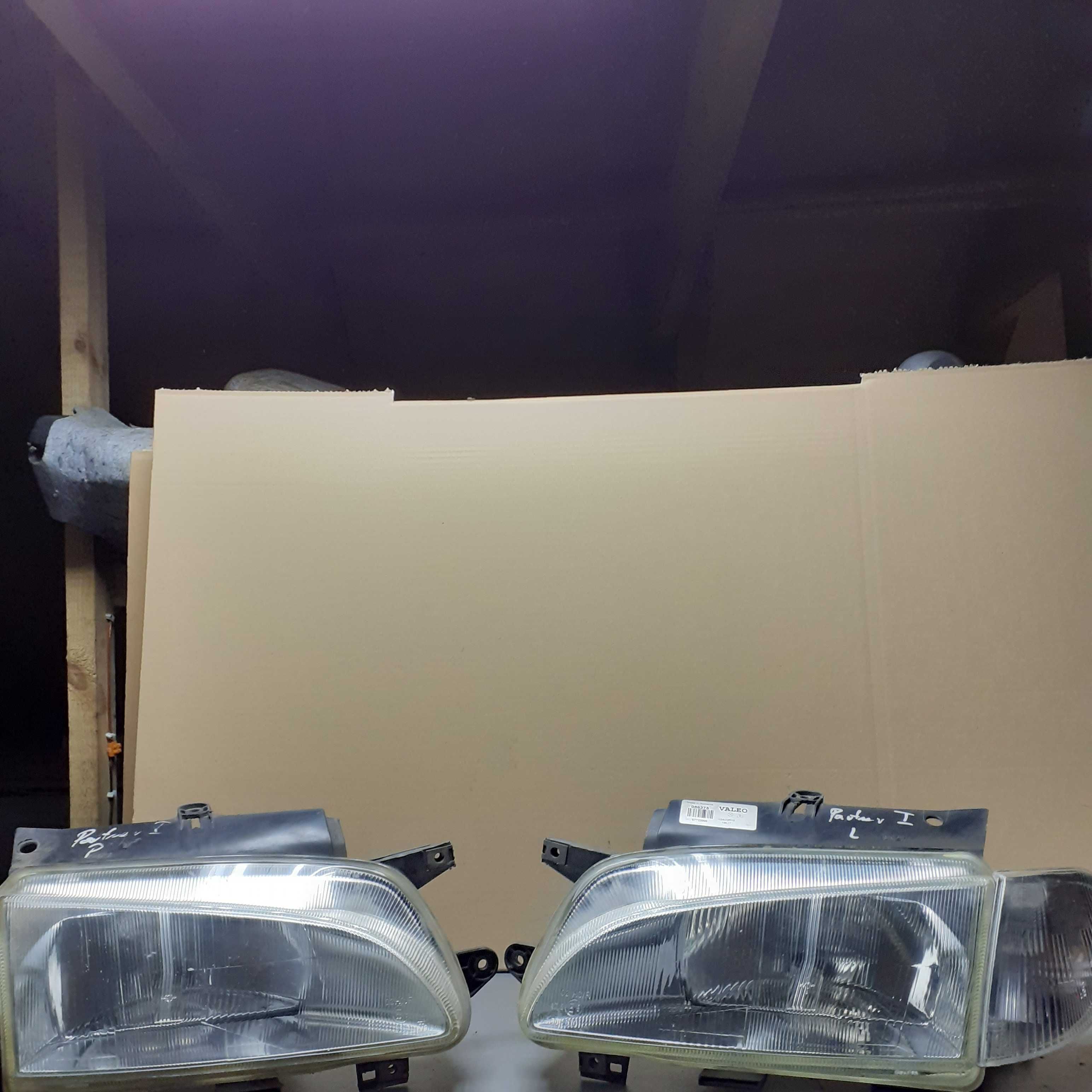 Lampy przednie Peugeot Partner Valeo 086375