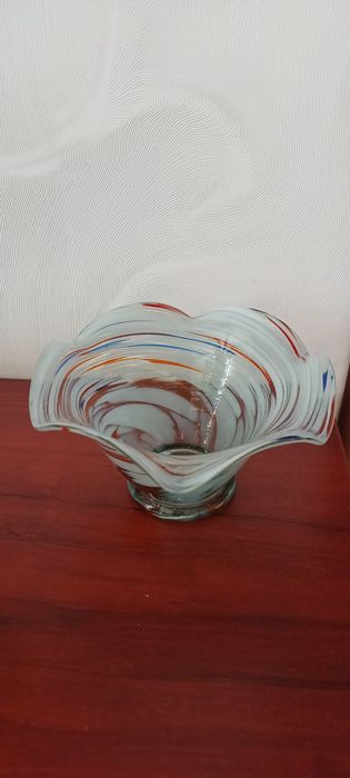 Вазочки, конфетницы, салатницы.