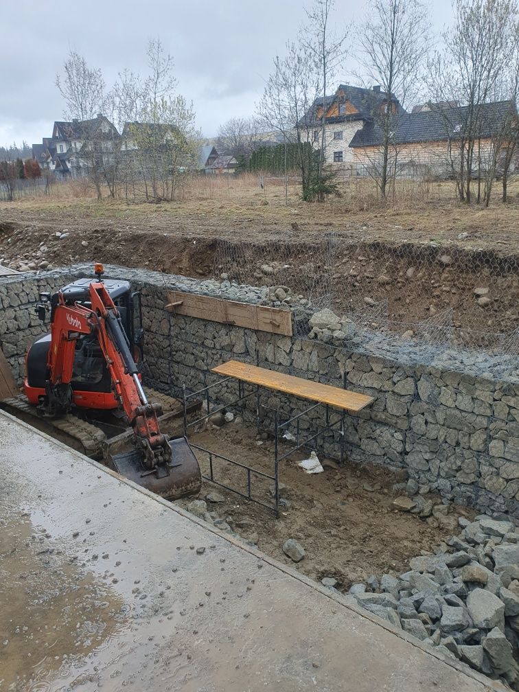 Kostka brukowa, odwodnienia, kosze gabionowe i ogrodzenia, odśnieżanie