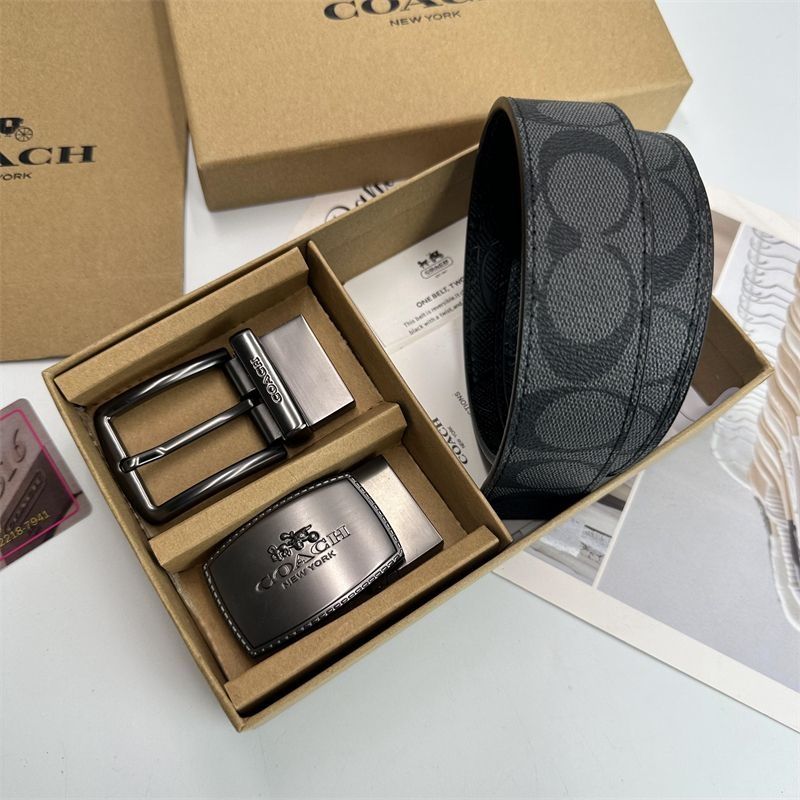 В наявності шкіряний ремінь з двума пряжками Коуч Coach срий/чорний