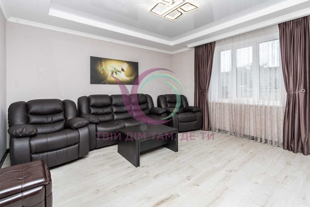 Новий ТОП Особняк з ремонтом Готовий до заїзду, в місті район Велмарт