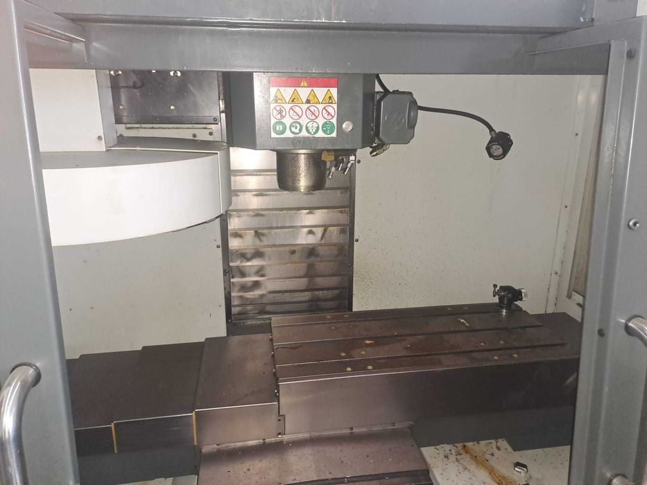 Centro de Maquinação Haas VF2 2018