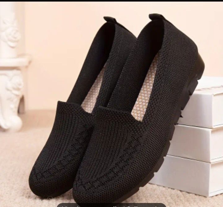 Жіночі легкі мокасини