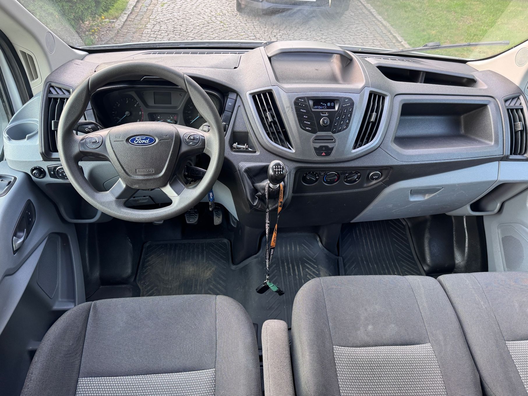 Ford Transit doka  Transit MK8 2.0 EcoBlue doka 7 osobowy