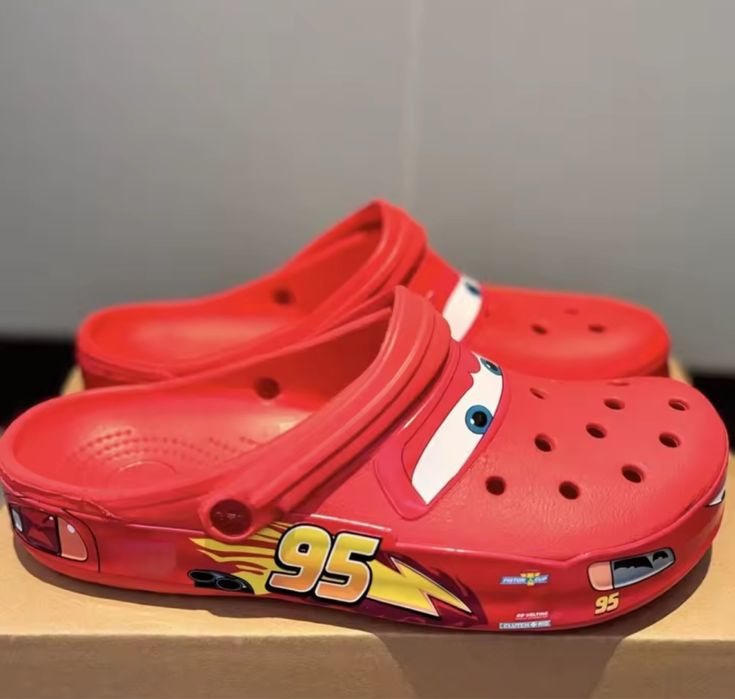 Crocs McQueen Pixar Disney