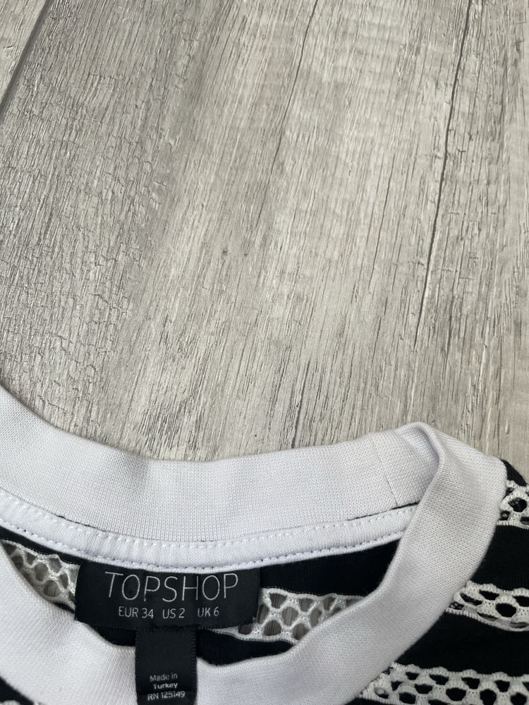 Футбока TOPSHOP 34