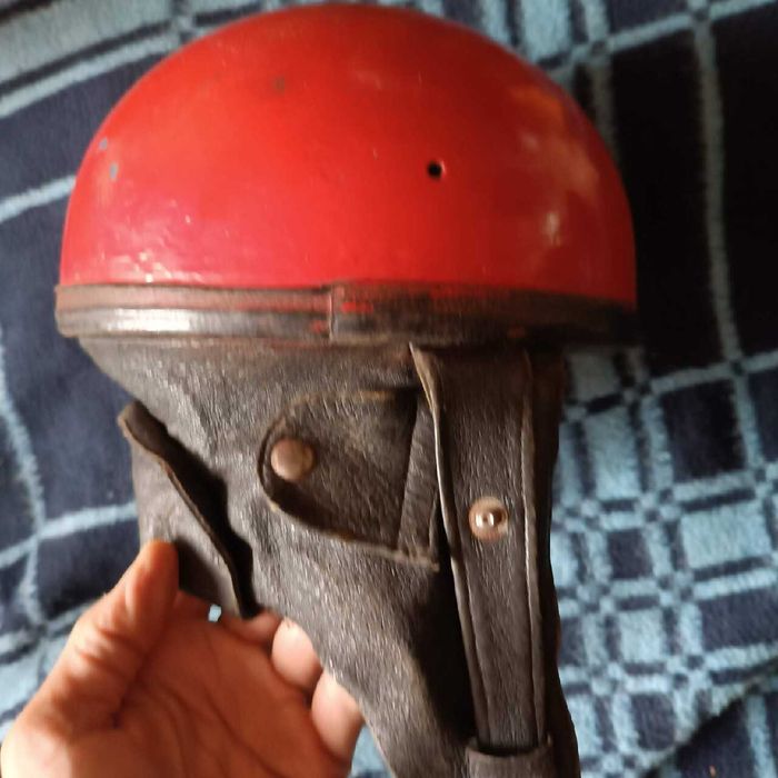 Kask Orzeszek Nirton z epoki PRL-u