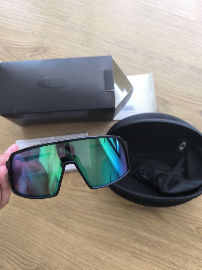 Oakley matte black prizm road jade