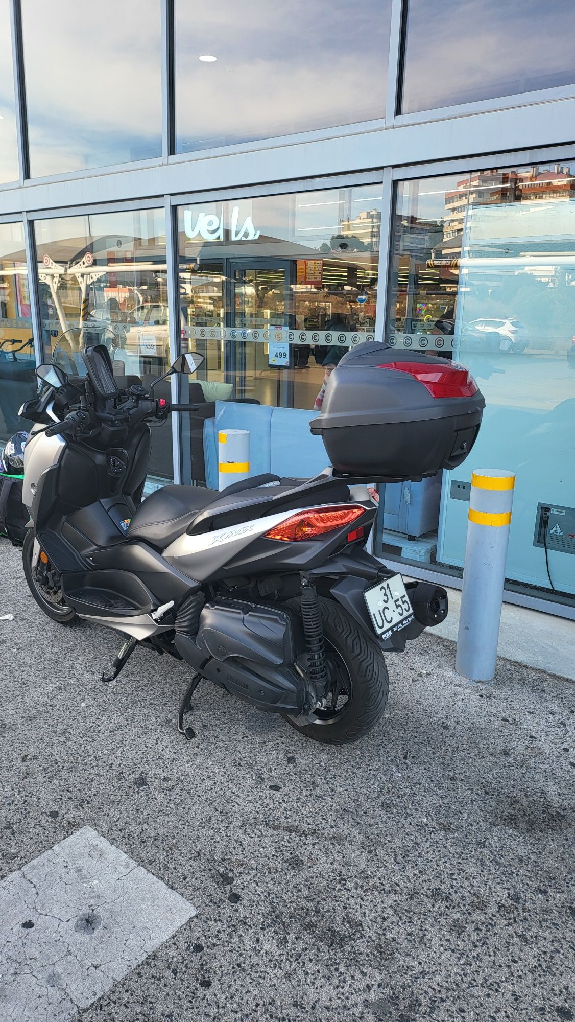 Yamaha XMAX 400cc