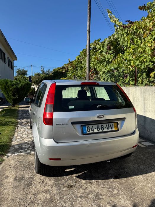Ford fiesta 2004