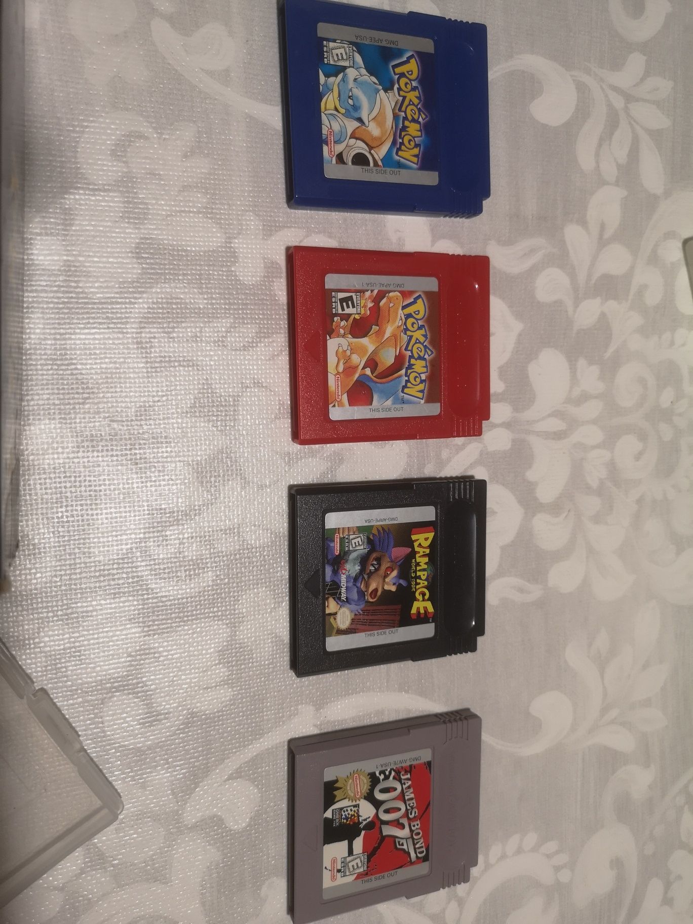 Gameboy ORIGINAIS Pokemon James Bond Rampage