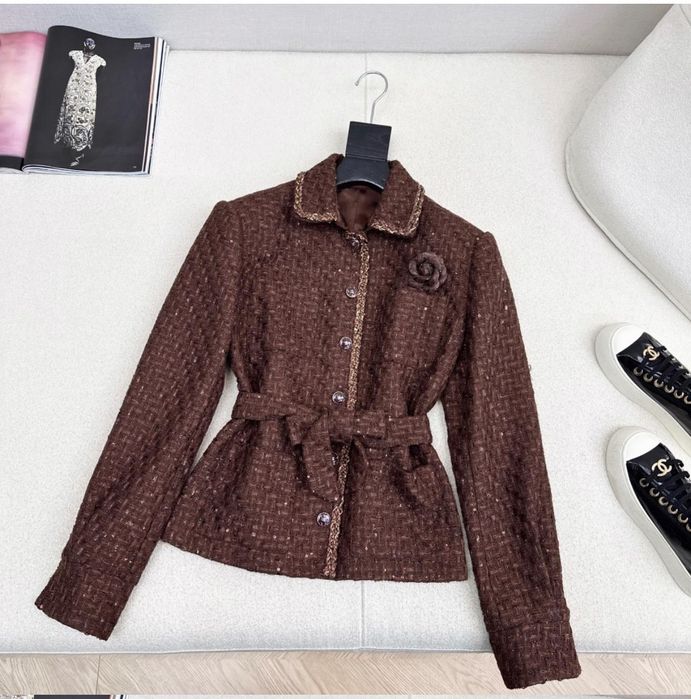 Kostuim z długa spódnica Chanel