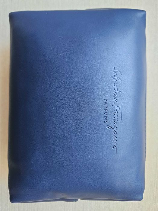 Косметичка Salvatore Ferragamo редикюль