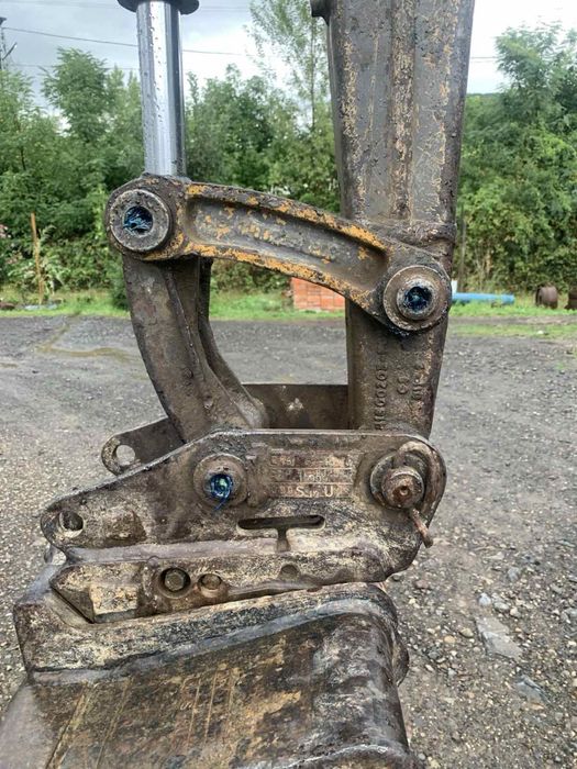 міні-екскаватор Volvo EC27C