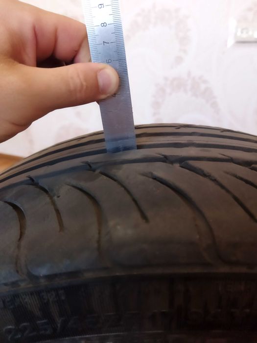 Шина літня Kumho R17