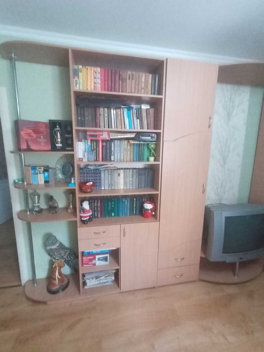 Меблі для кімнати