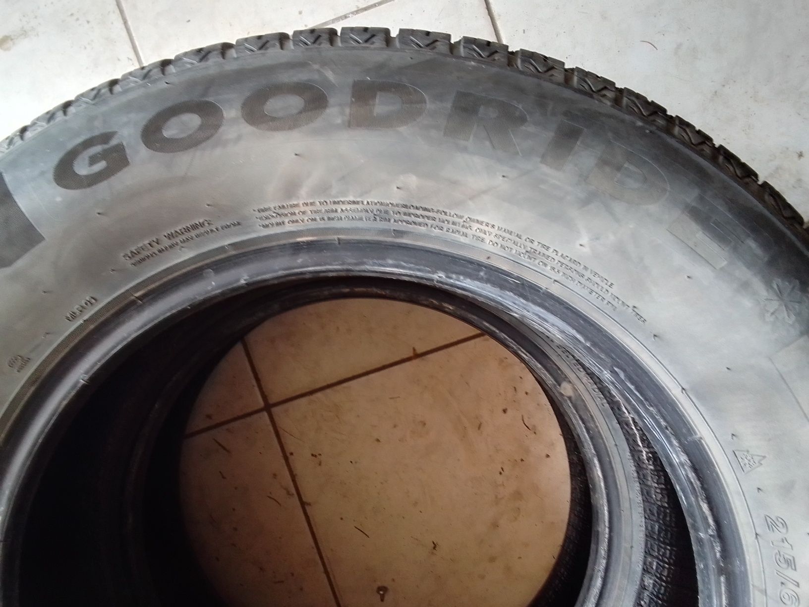 2 Opony wielosezonowe 215/65r16 GOODRIDE 2021r
