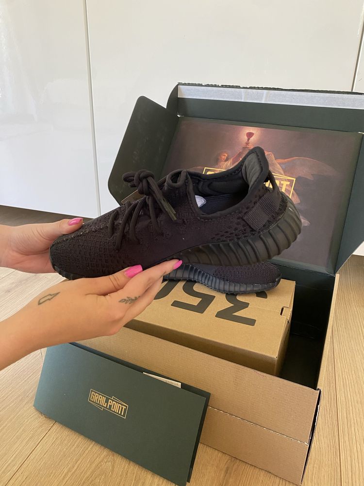 Adidas yeezy 350 onyx v2