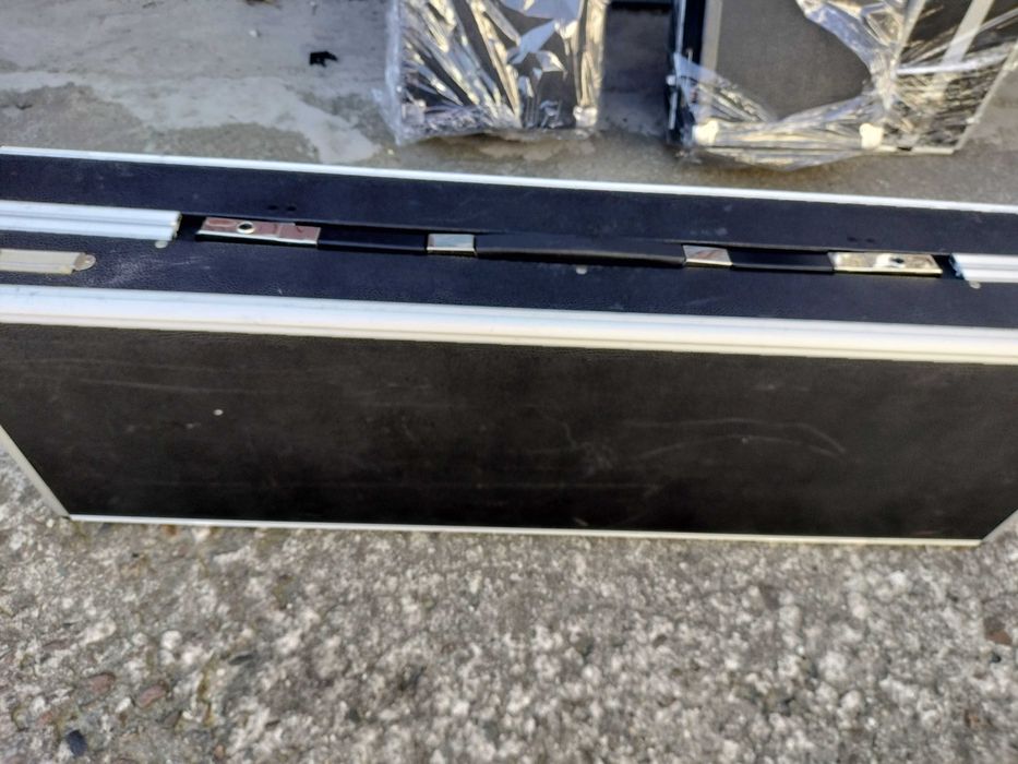 futerał transportowy CASE