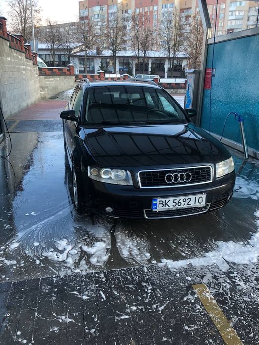 Продам Ауді а4 б6
