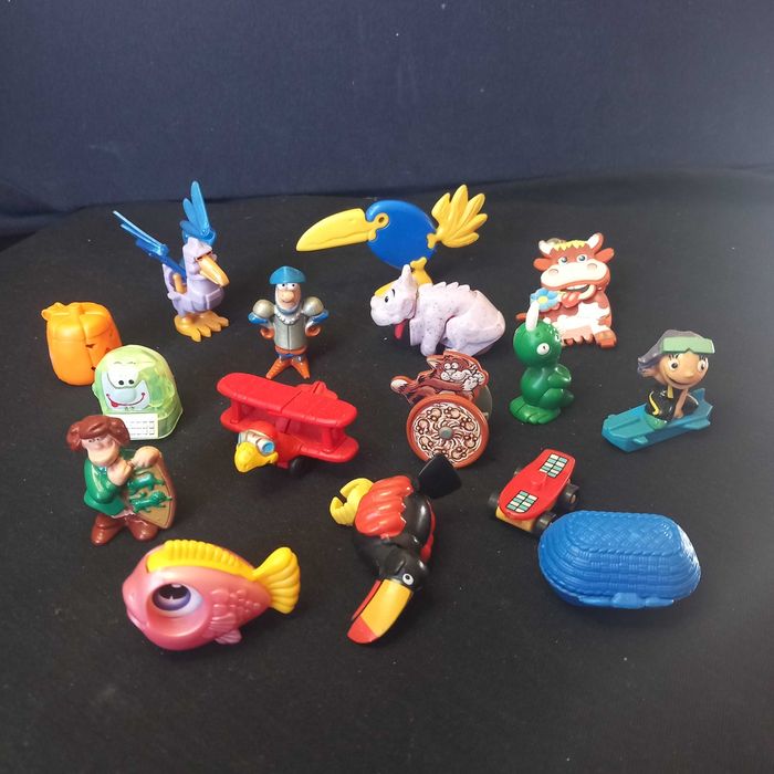 Bonecos vintage Kinder