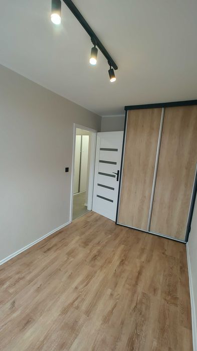 Bardzo ładne 3 i pół :) pokojowe mieszkanie - Sosnowiec-Hallera