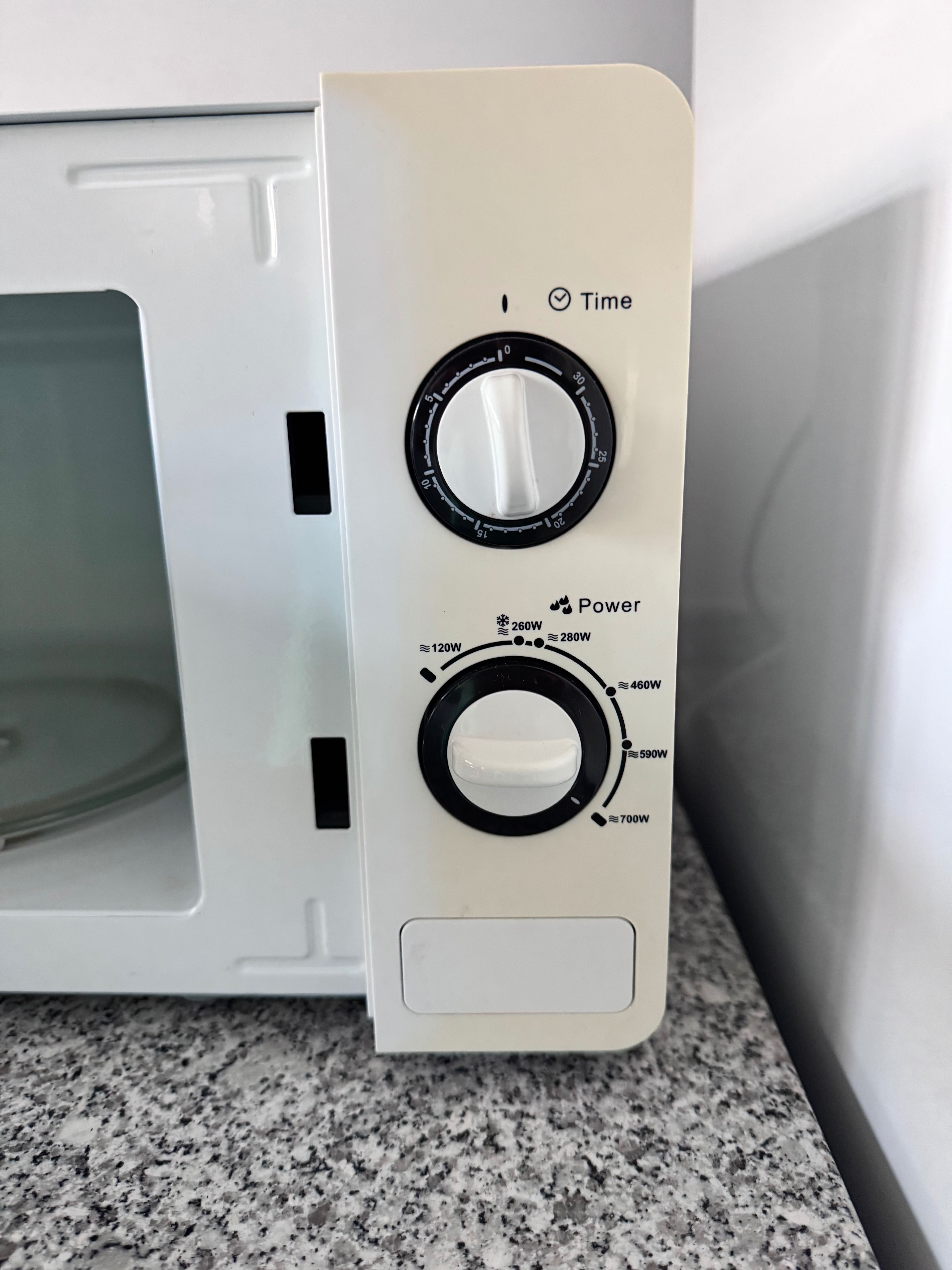 Microondas marca branca
