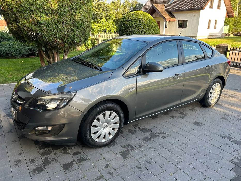 Opel Astra pierwszy właściciel