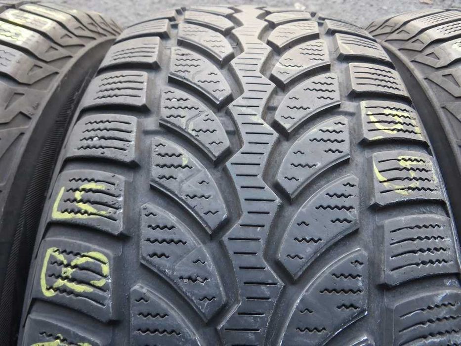 225/60 R16 98Н Bridgestone BlizzakLM-32 Зима 4штуки