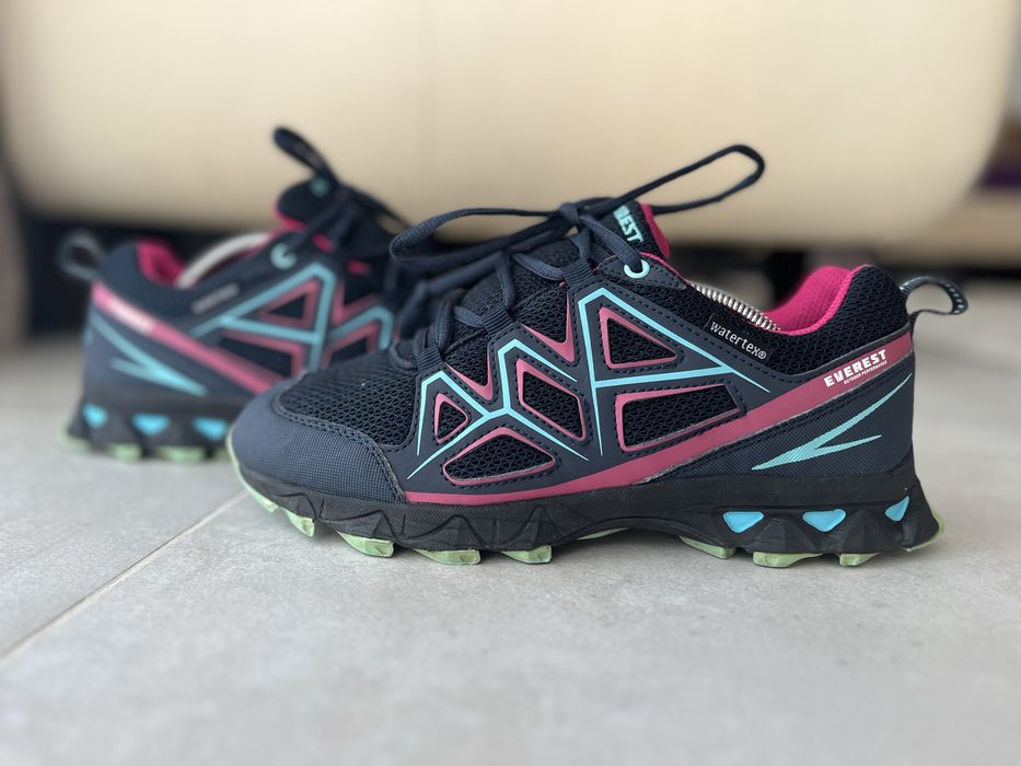 Жіночі кросівки everest gore tex waterproof vibram