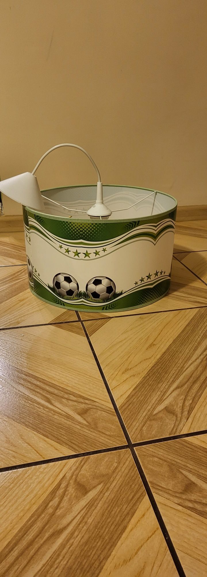 Lampa wisząca dla chłopca
