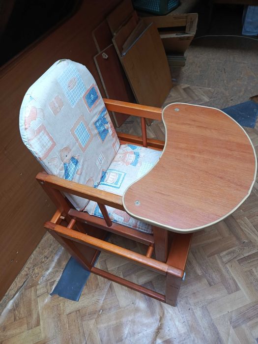 Krzesełko dla dziecka