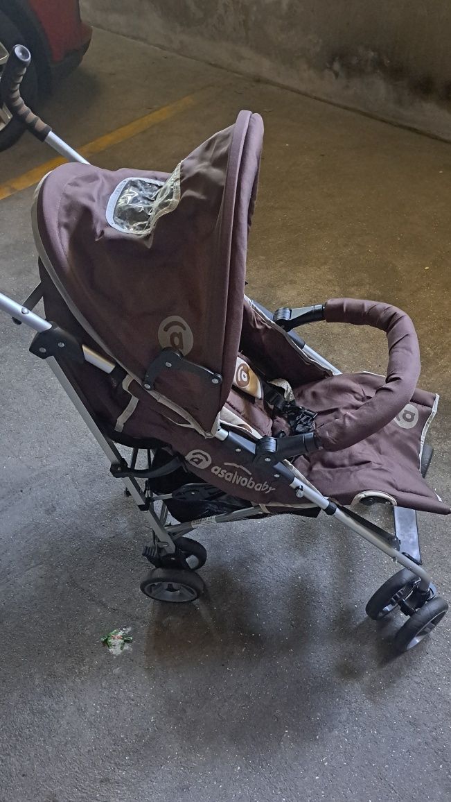 Carrinho de passeio robusto