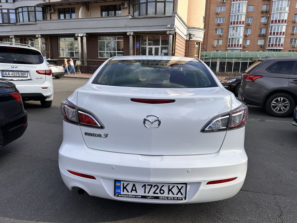 Мазда 3 2012 газ