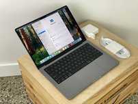 2023 MacBook Pro A2918 14" M3 16GB 512 GB