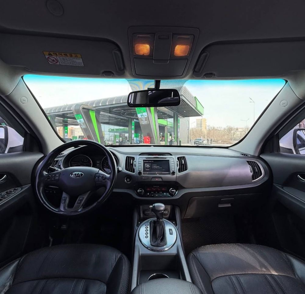 Продам Kia Sportage 2л