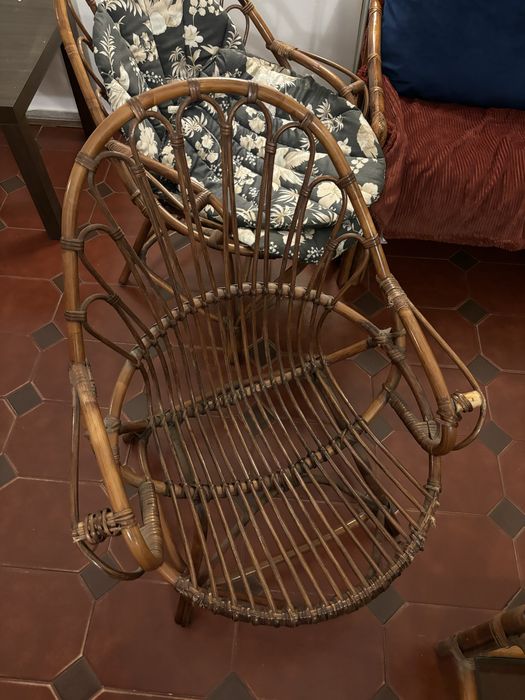 Moveis de sala sofas, cadeiras e mesa